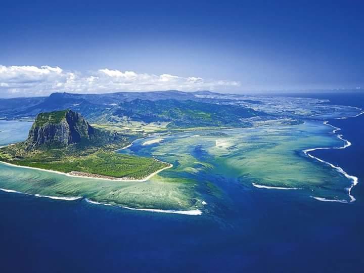 Paradisia Holidays Mauritius トゥルー・ドー・ドゥース エクステリア 写真
